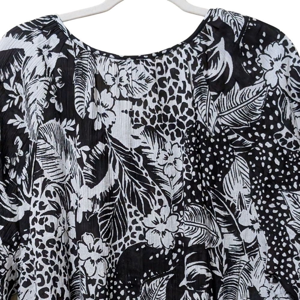 NWT Catherines black white cotton floral tropical top tassel 3/4 sleeve plus 1X - Picture 10 of 11